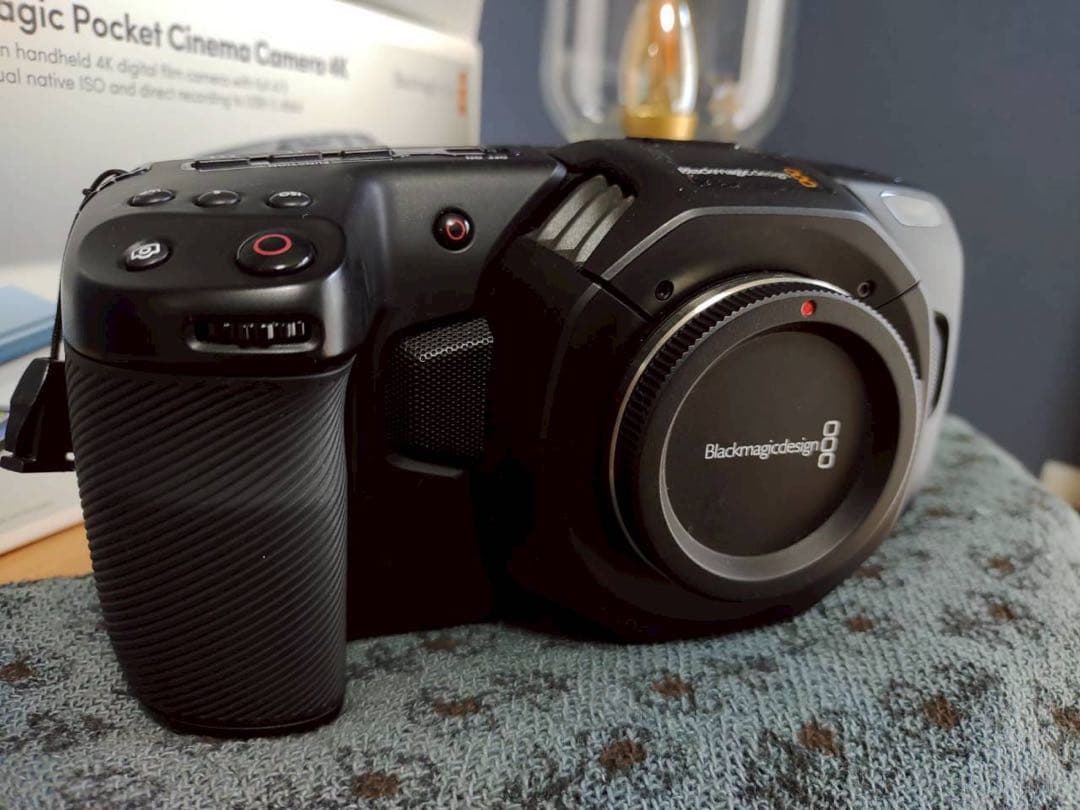 4Kシネマカメラ｜Blackmagic Pocket 4K