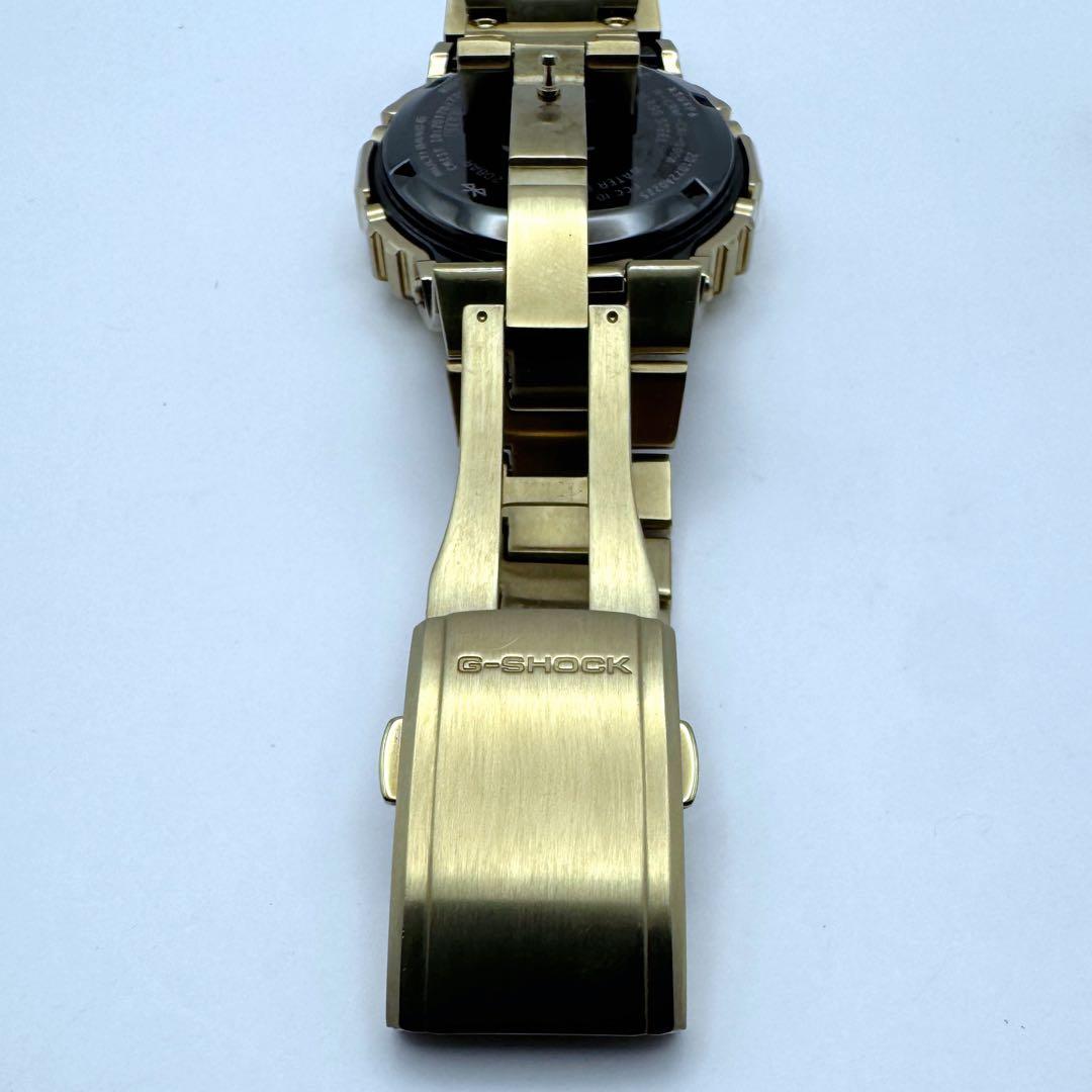 G-SHOCK GMW-B5000 ゴールド