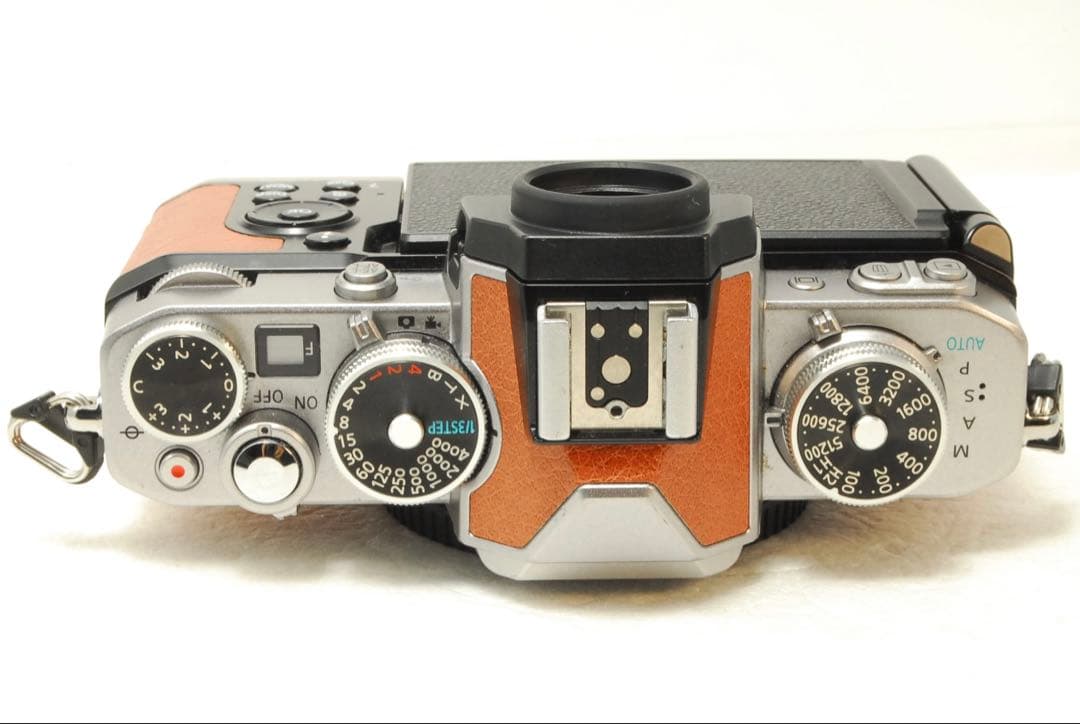 ヒロミ様Nikon Zfc ❤️ミラーレス 一眼レフ カメラ ニコン レンズキット