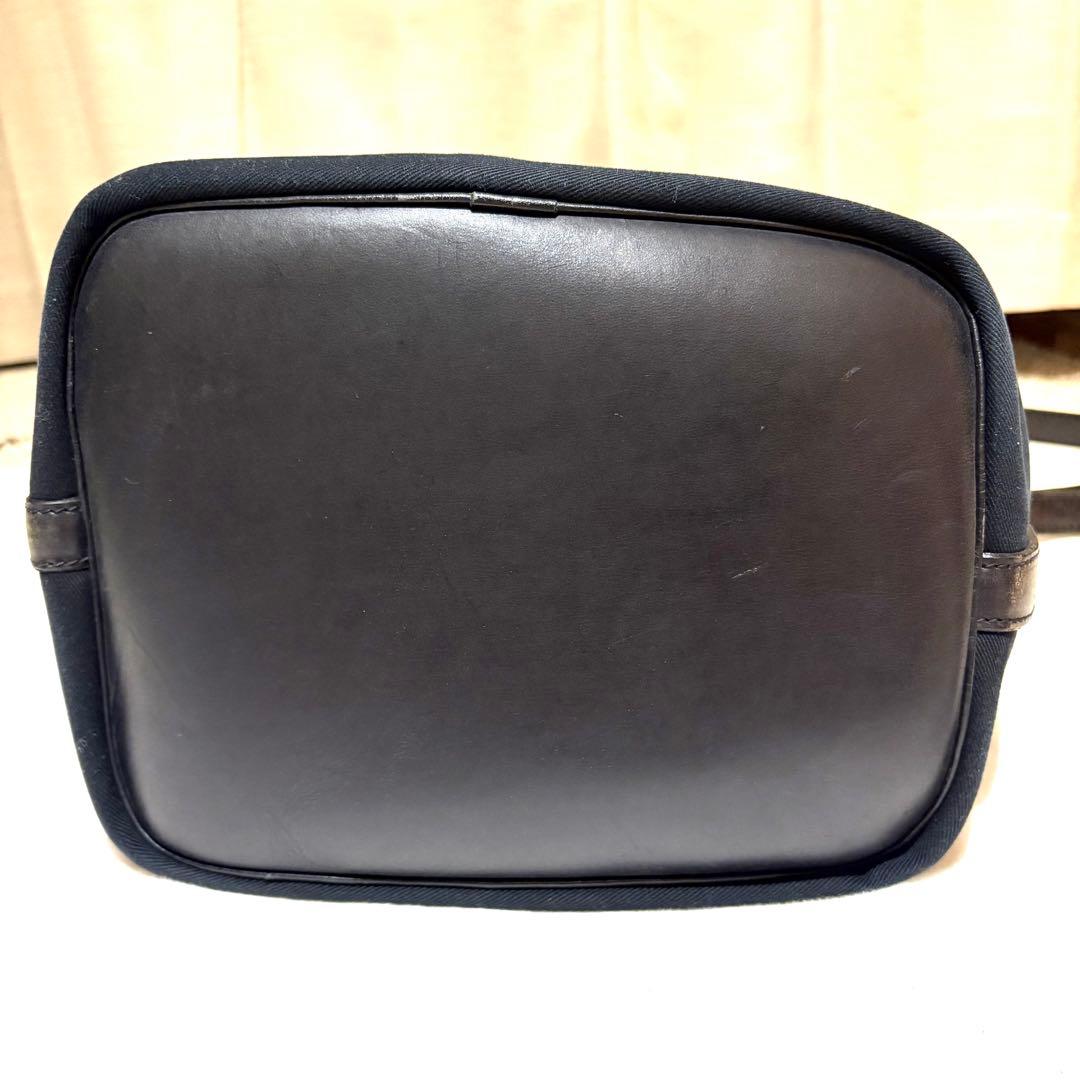 【廃盤　希少】Brady　CALDER　ショルダーバッグ　ブラック　巾着　大容量