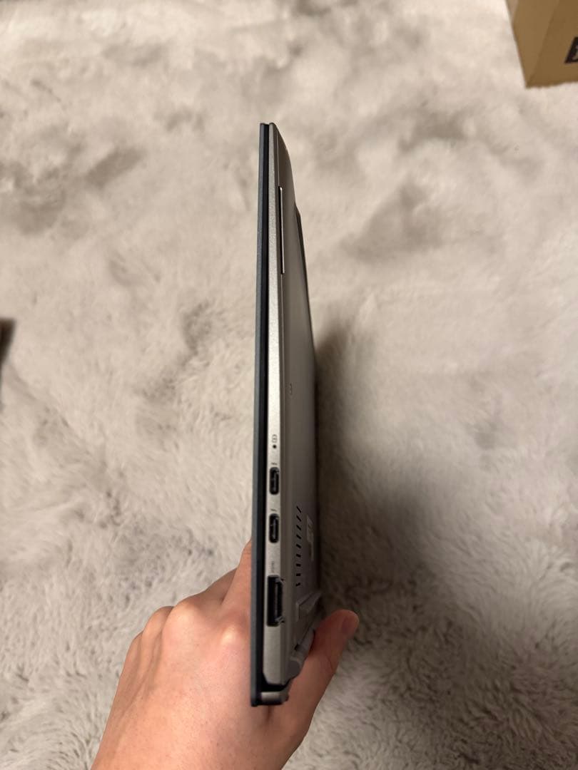 Windowsノート本体 ASUS ZenBook S 13 OLED