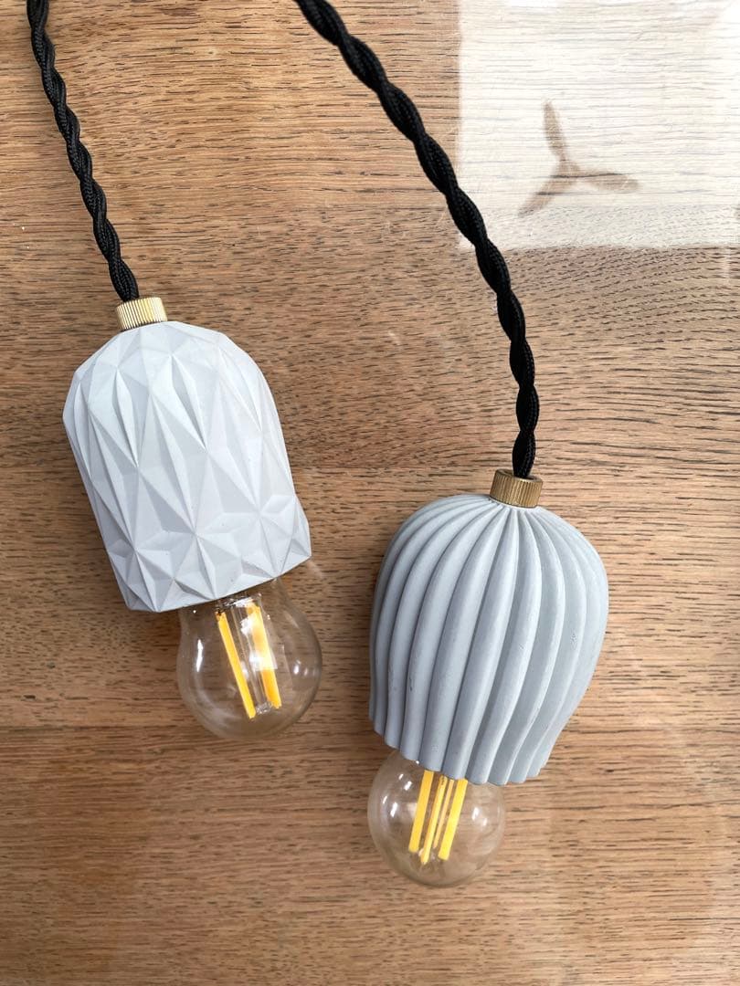 定価7260円　2個セット　陶器　ペンダントライト　シーリングライト　電球つき