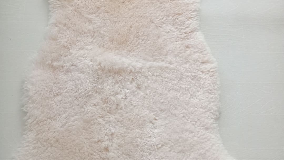 川島織物セルコン★ムートンラグ★ライトベージュピンク