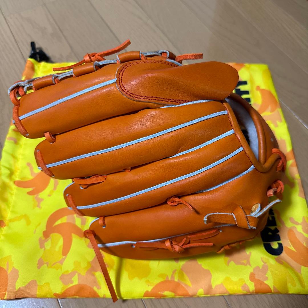 ごりら印の野球道具 001型 投手