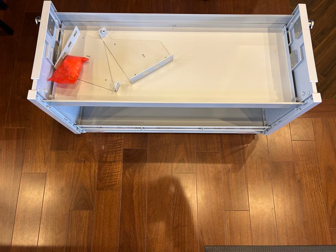 スイングダウンウォー(吊り戸棚用昇降棚)美品