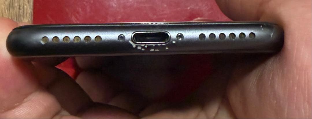 iPhone8 スペースグレイ64GB