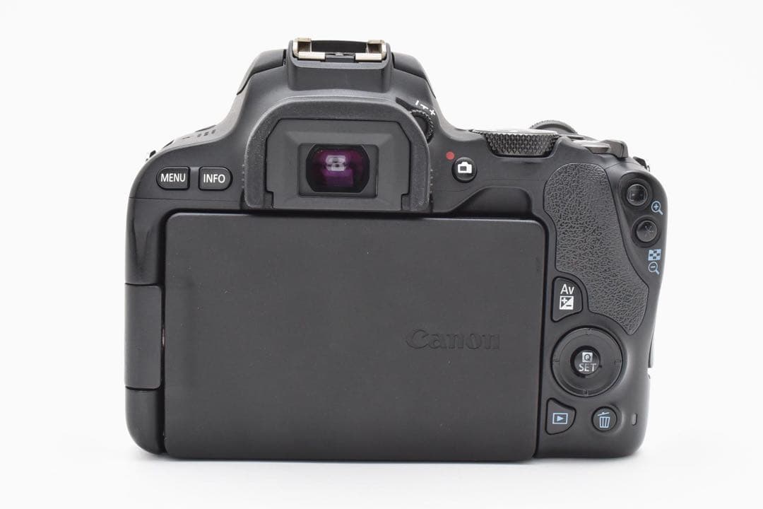 デジタル一眼レフカメラcanon kiss x9標準&望遠ダブルレンズセット