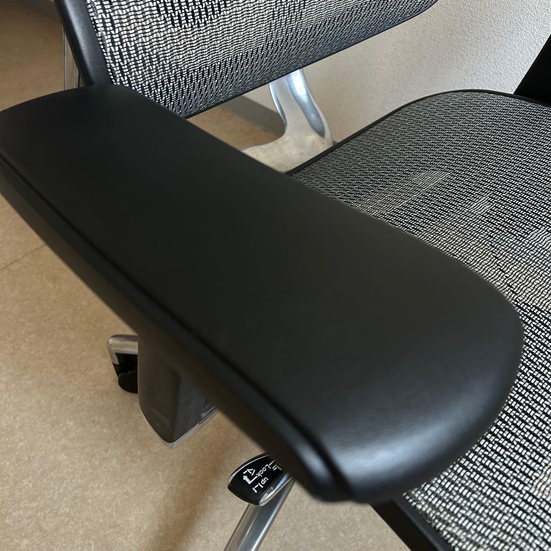 【se】エルゴヒューマン 　ベーシック　ハイタイプ　ヘッドレスト付