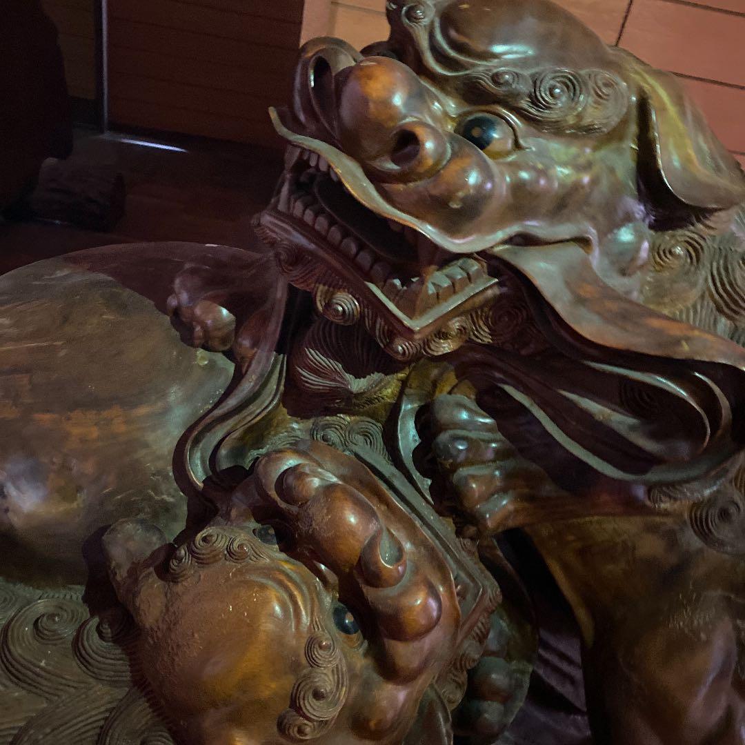 玉杢の特大獅子一刀彫り　名作珍品