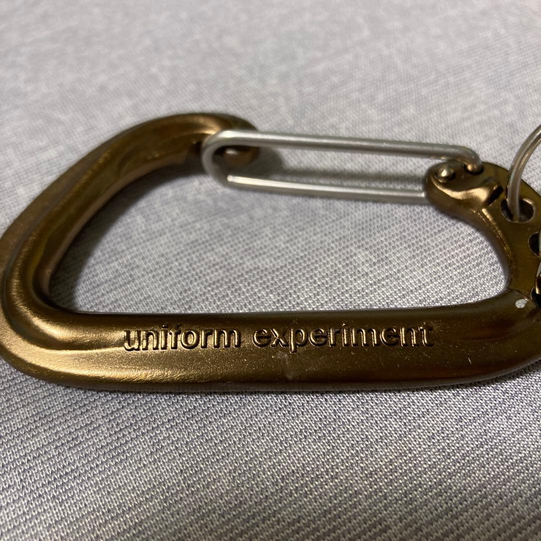 uniform experiment カラビナ型キーホルダー ゴールド