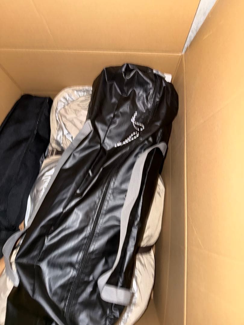 Naturehike タープ UPF50+紫外線対策　耐水圧PU2000mm以上