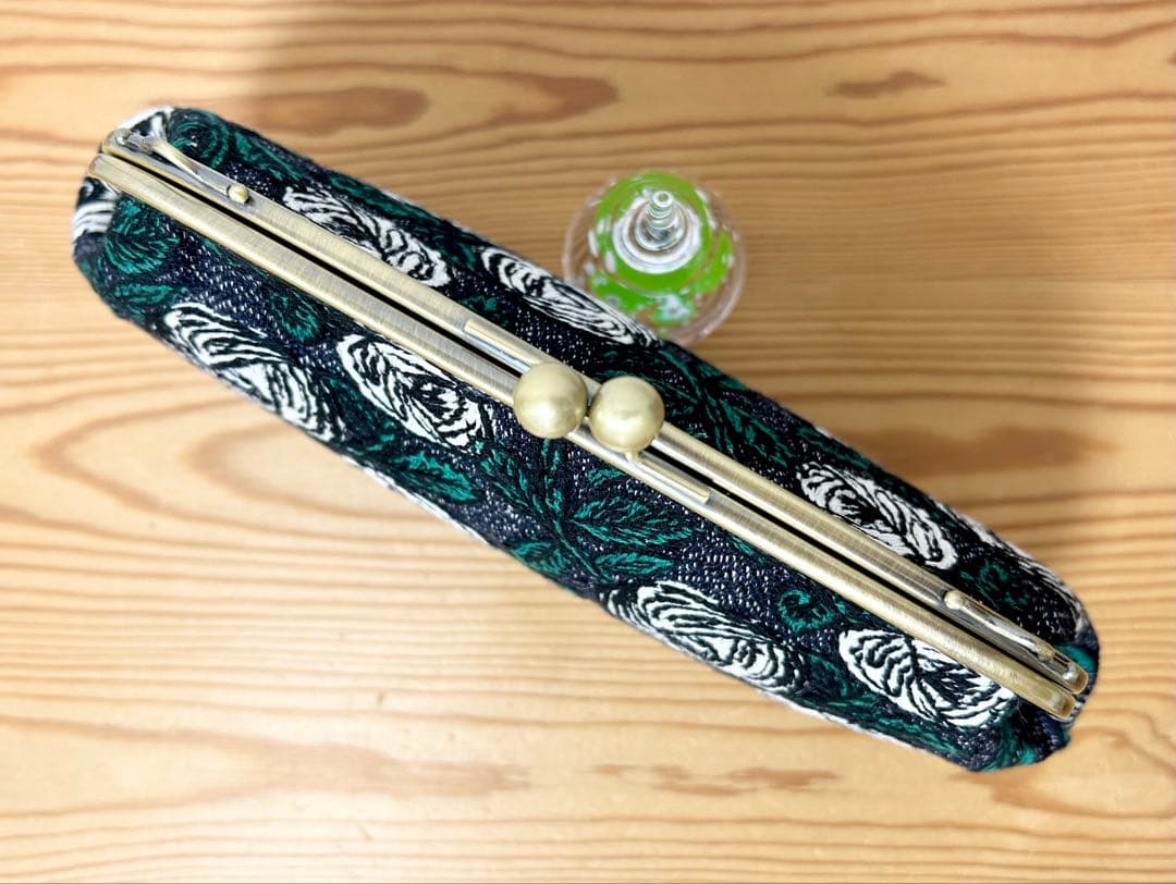 ハンドメイド がま口バッグ ポーチ クラッチ rosy ネイビー　ミナペルホネン