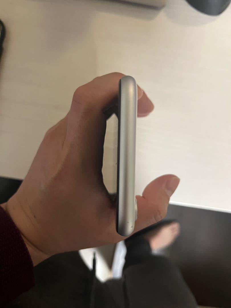 m*i様 Apple iPhone XR 64GB