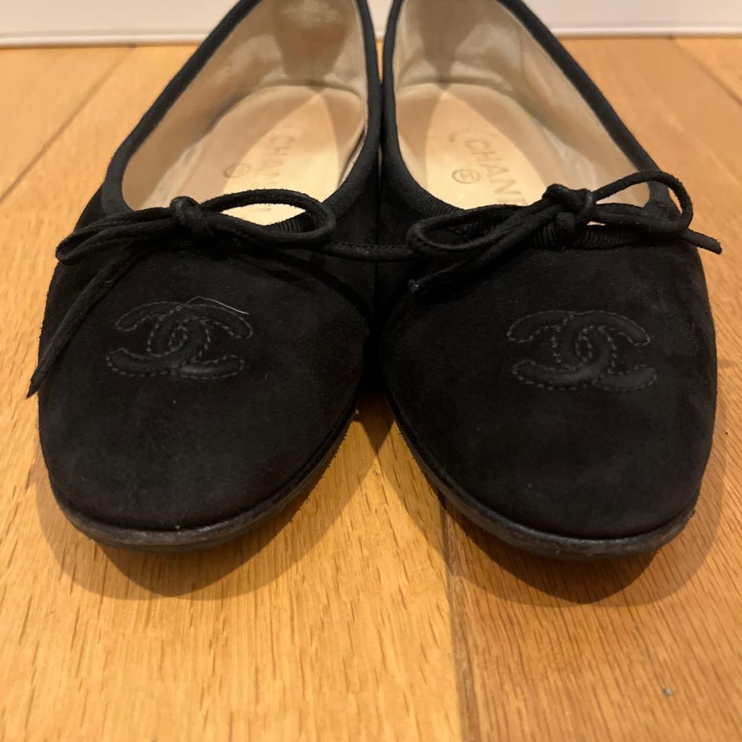 CHANEL ブラック スエード バレエシューズ