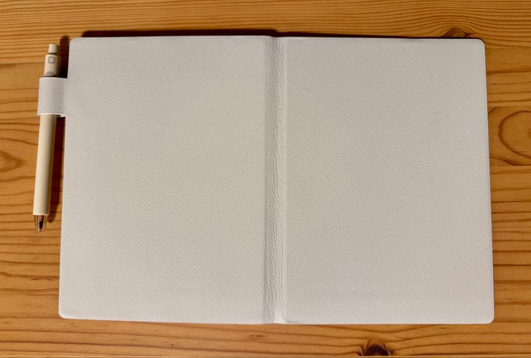 SUPERNOTE Nomad(white) 、純正フォリオ、スタイラスペン