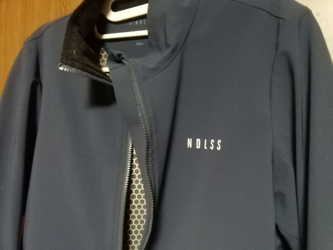NDLSS ウィンドブレーカー