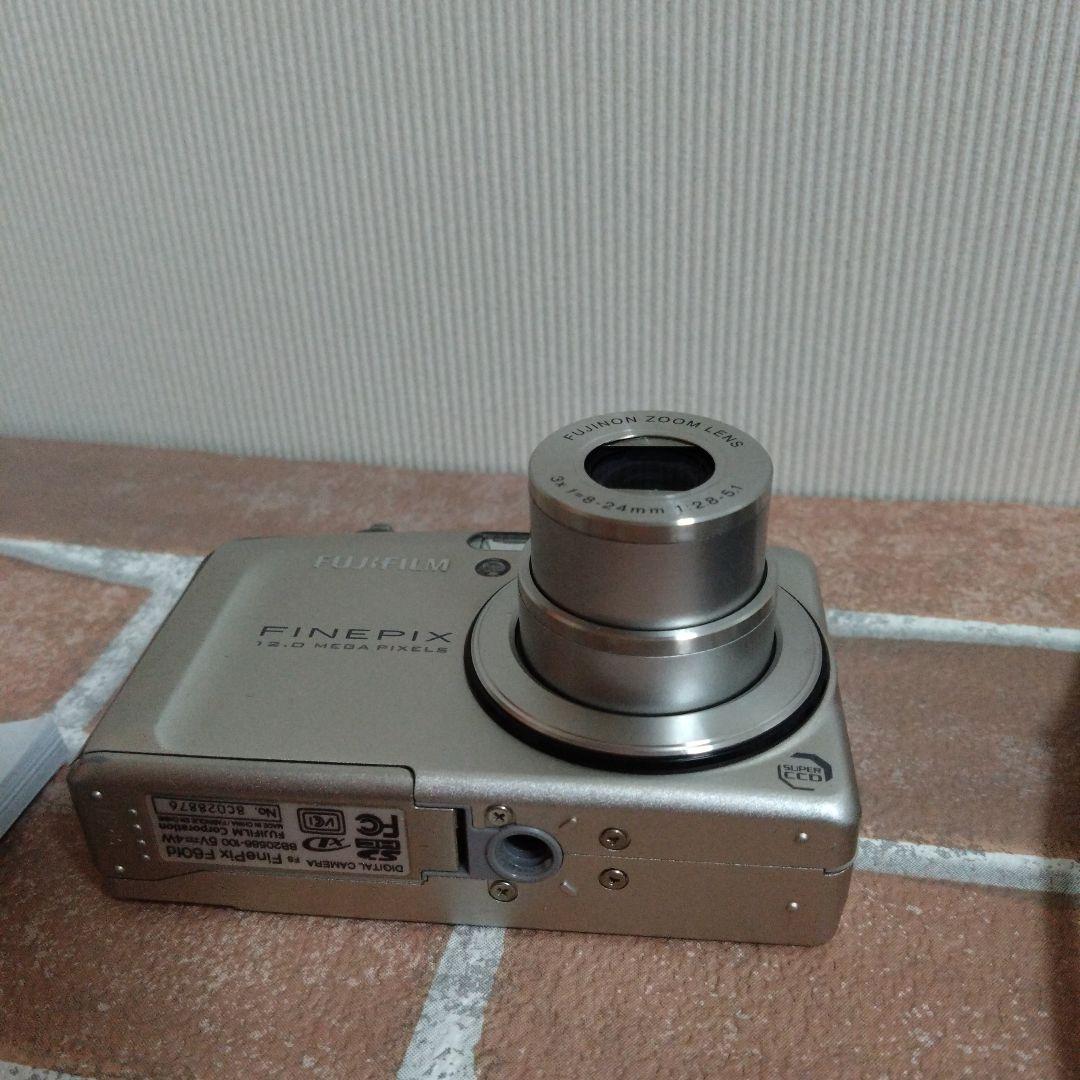 FUJIFILM FINEPIX F60fd デジタルカメラ　デジカメ