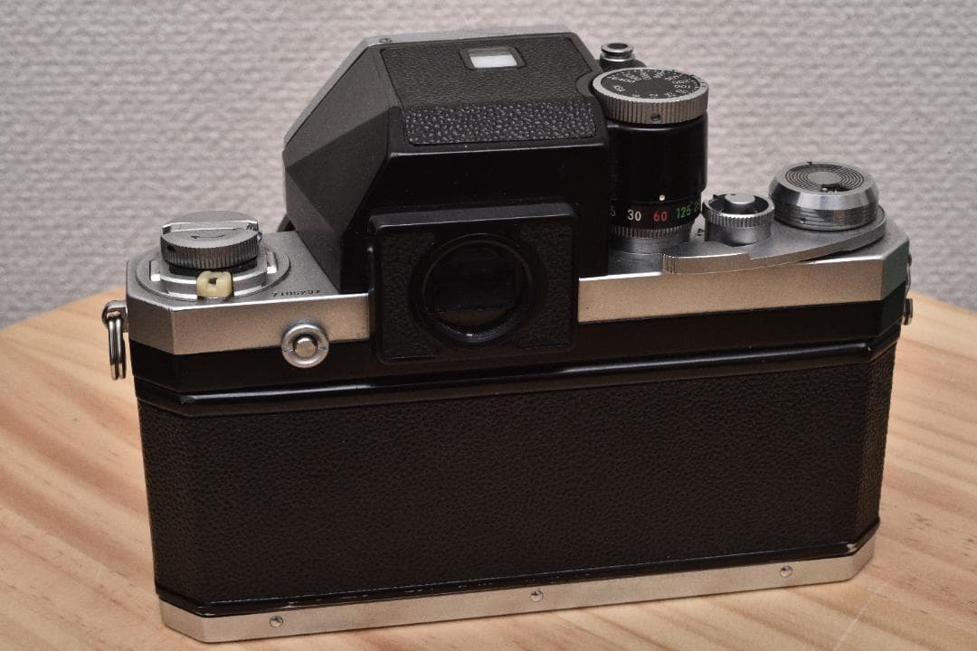 Nikon F 一眼レフカメラ Nikkor-S Auto 50mmレンズ付き