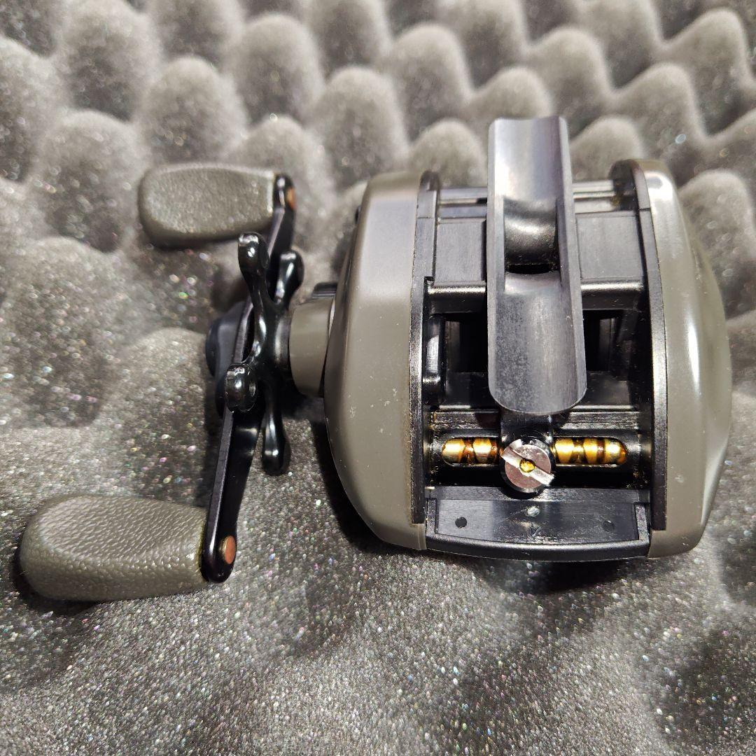 Daiwa BAITCASTING REEL EL2l 新品未使用デッドストック