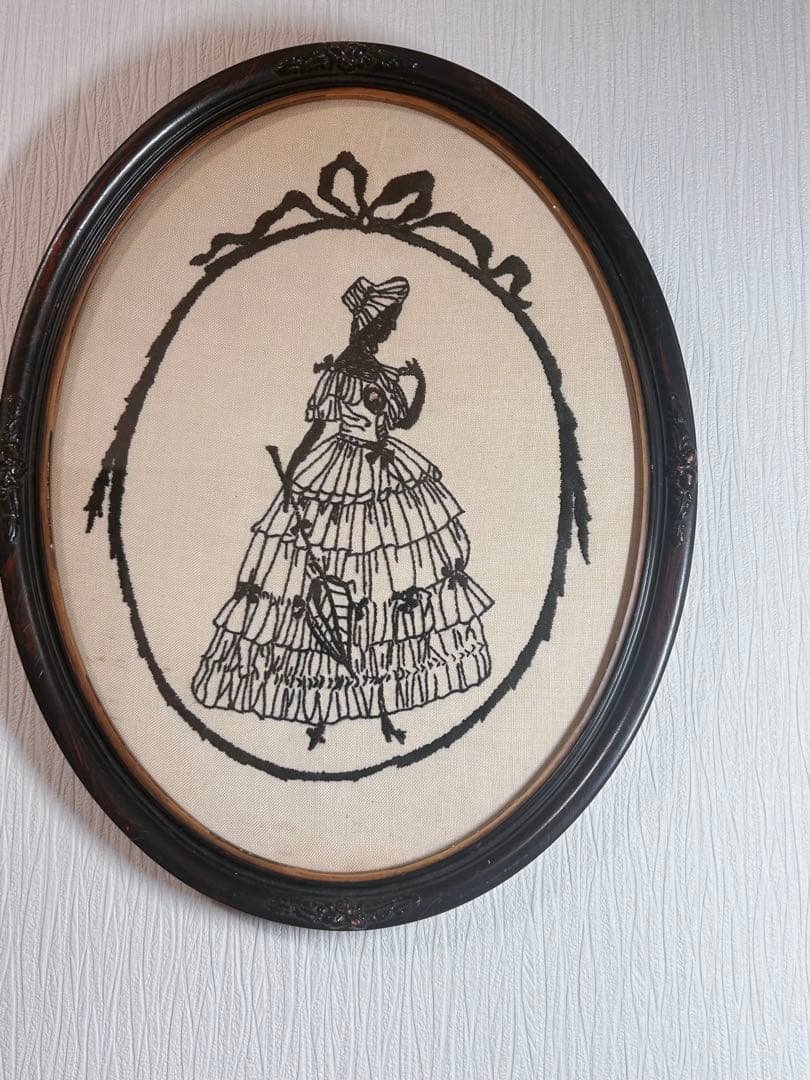 オーバルフレーム　イギリス　ヴィクトリアン シルエット刺繍　アンティーク