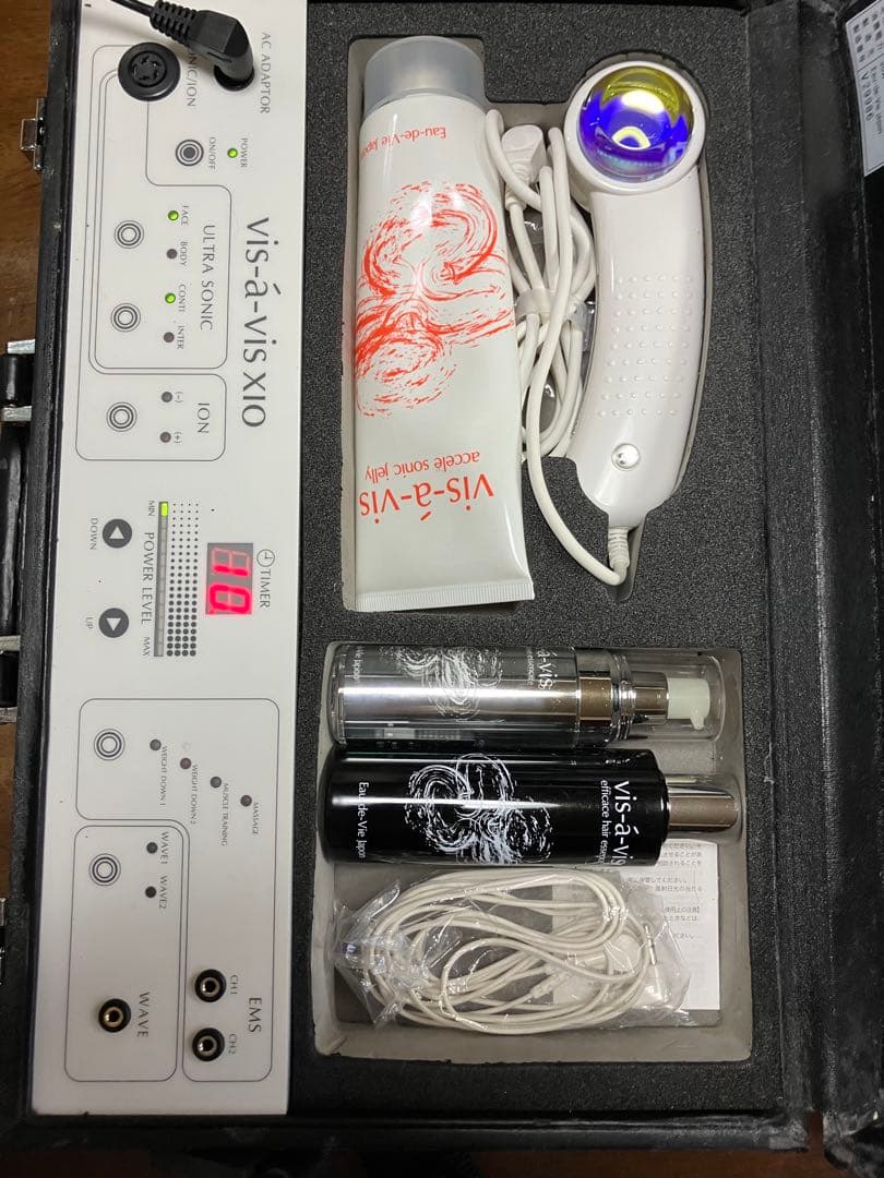 ビザビイオ Vis-à-vis XIO 美顔器