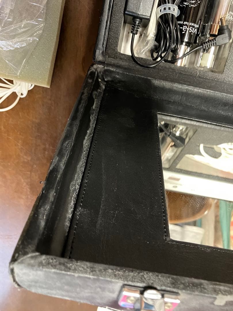 ビザビイオ Vis-à-vis XIO 美顔器