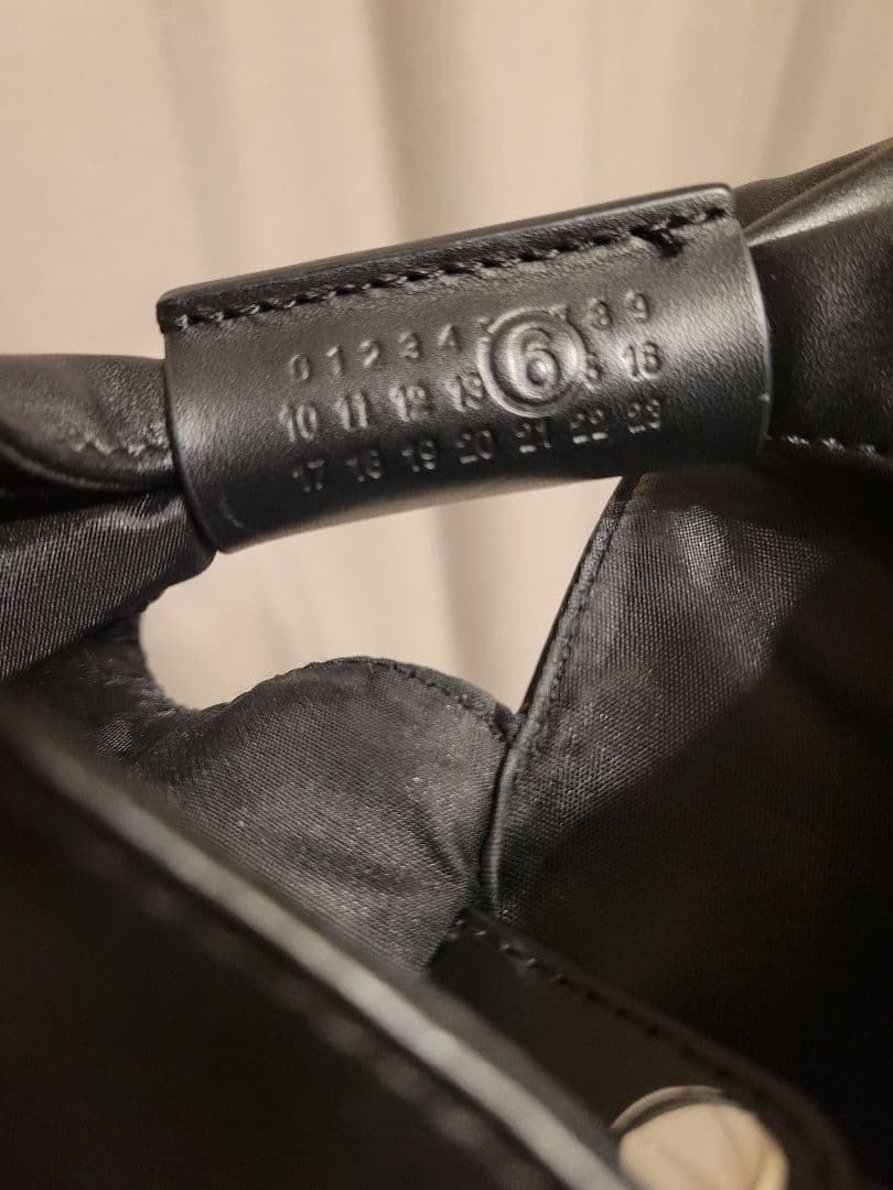 MM6 メゾンマルジェラ ショルダーバッグ