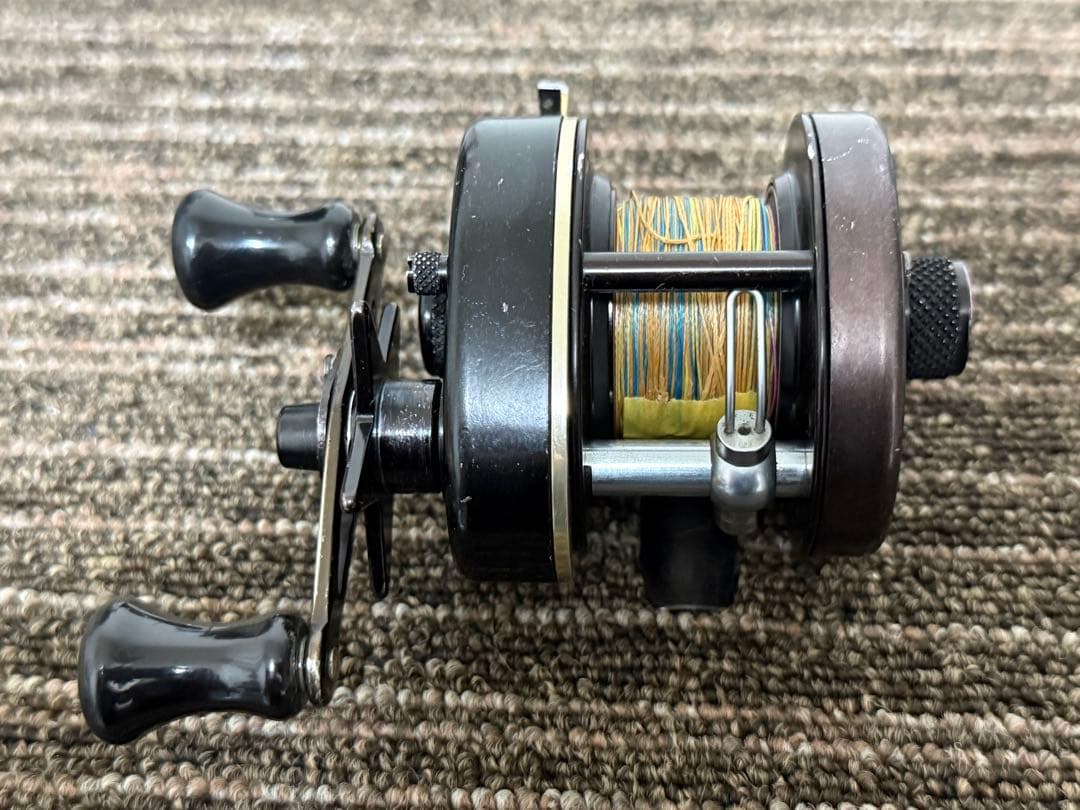 Shakespeare Sigma Pflueger パーツ使用 2600