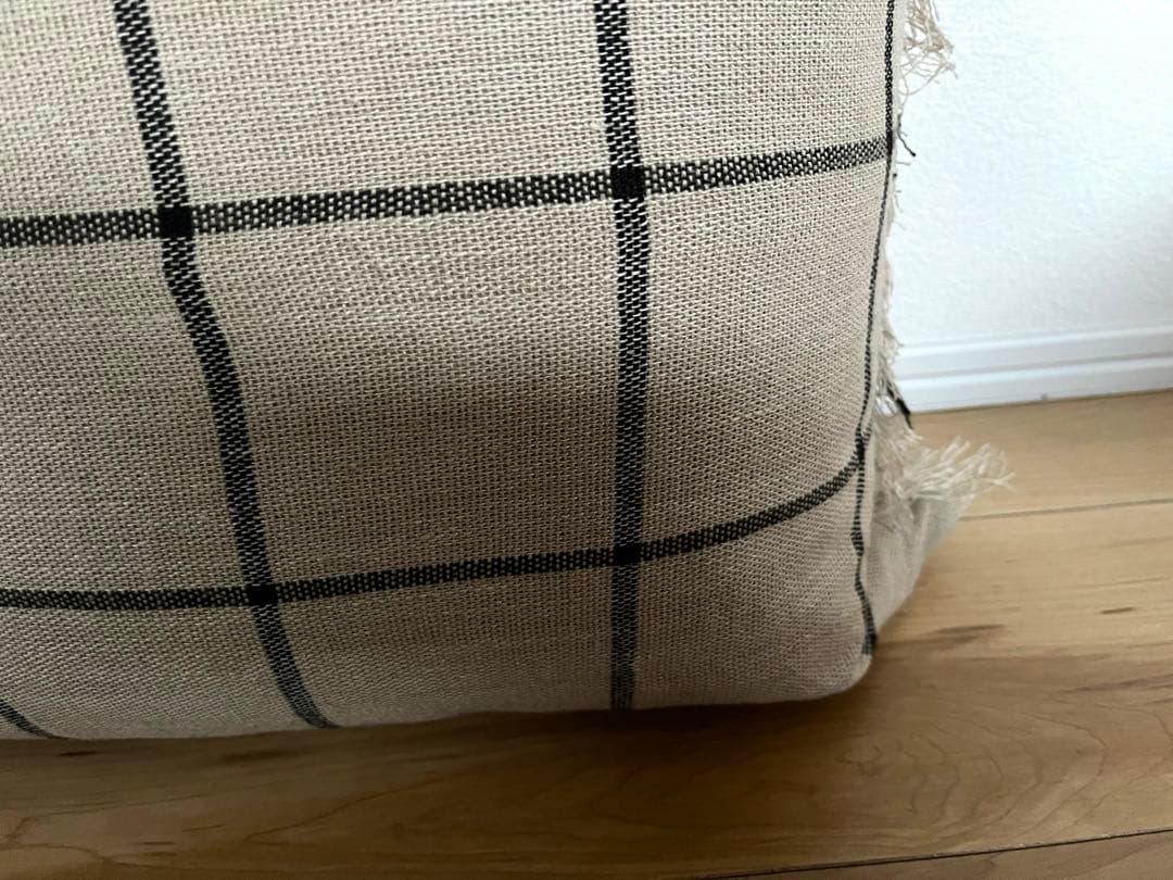 fermLIVING Calmクッション　50 x 50 cm 中材あり