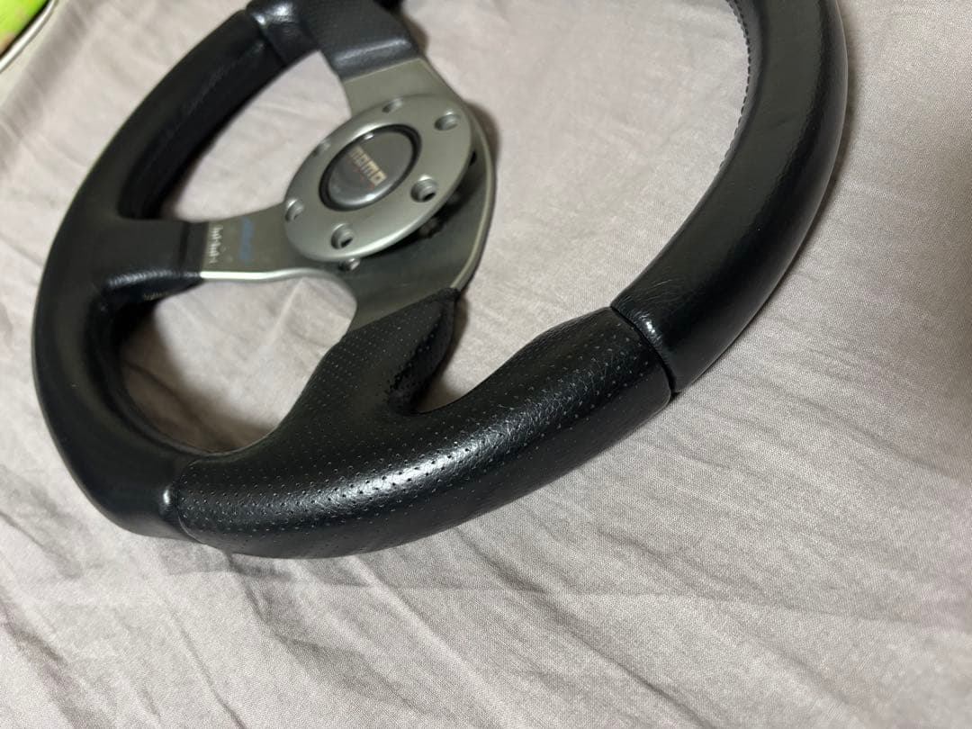 し*の様 MOMO RACE ステアリング モモ レース 32φ 即購入可