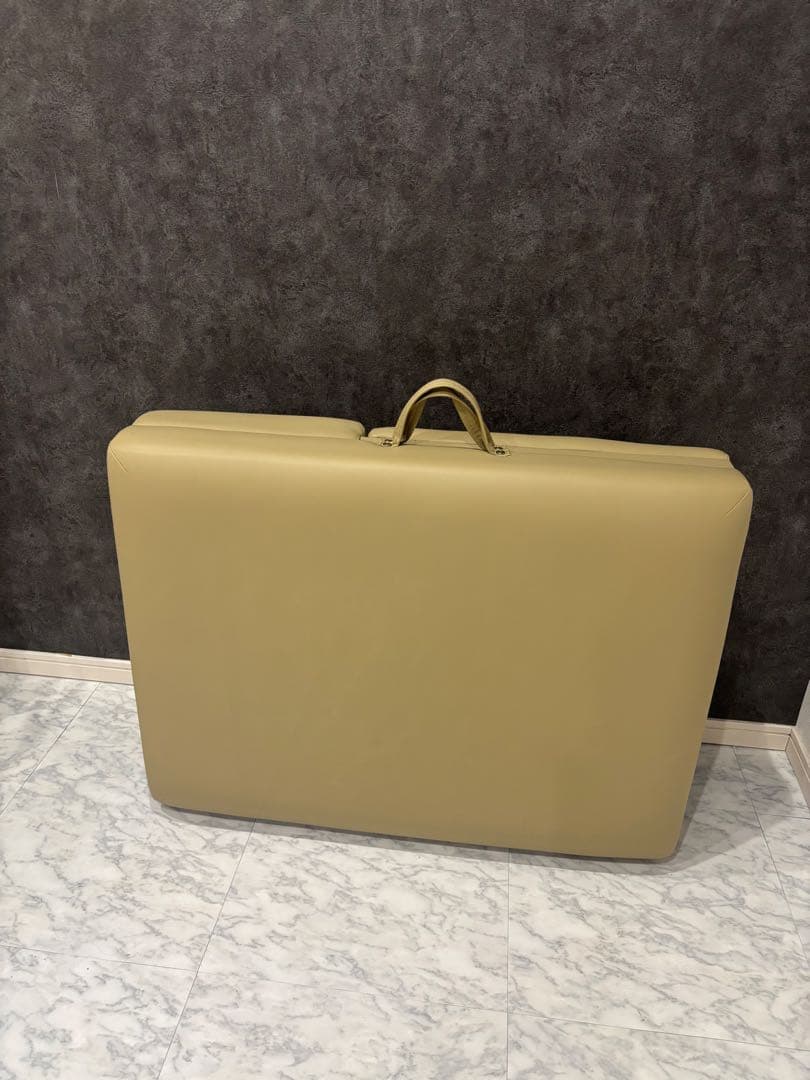 高級低反発木製折りたたみリクライニングベッド　ベージュ　エステベッド