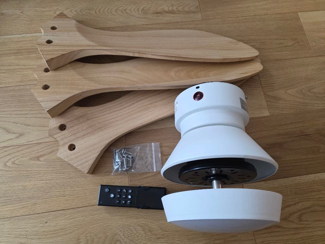 天然木 LOWYA　New Jabalia 2　シーリングライトファン