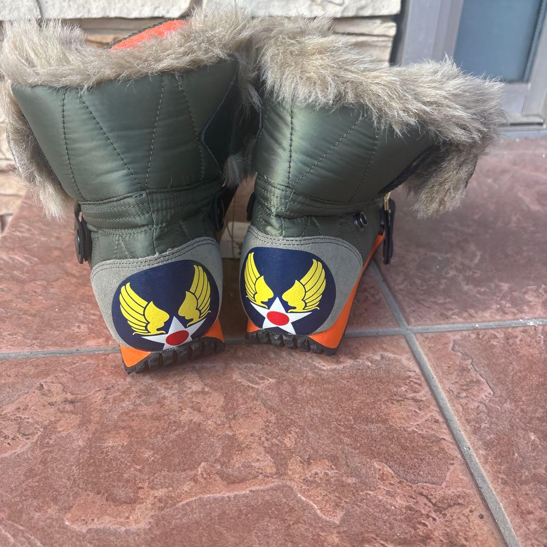 KAPITALファー付きオリーブグリーンブーツ