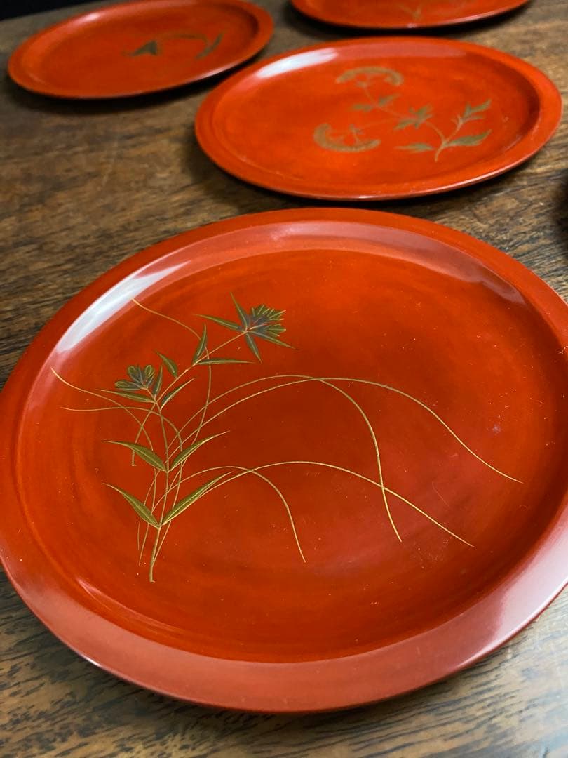 赤い漆器 菓子器5枚セット 木箱付き　美術品　骨董品　工芸品　菓子器