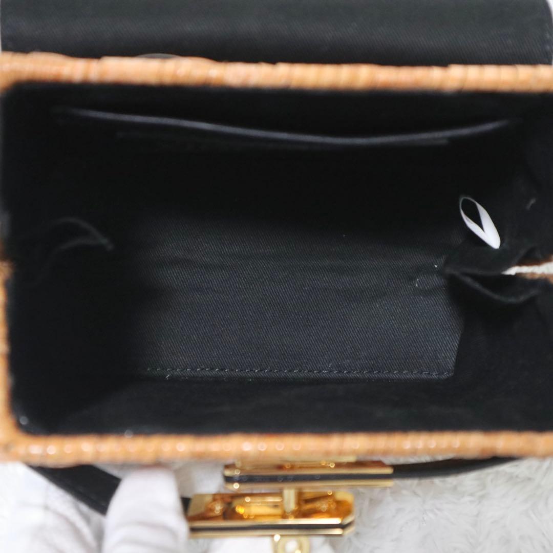 ヴィオラドーロ スプリットラタン ターンロック付き 2WAYトップハンドルバッグ