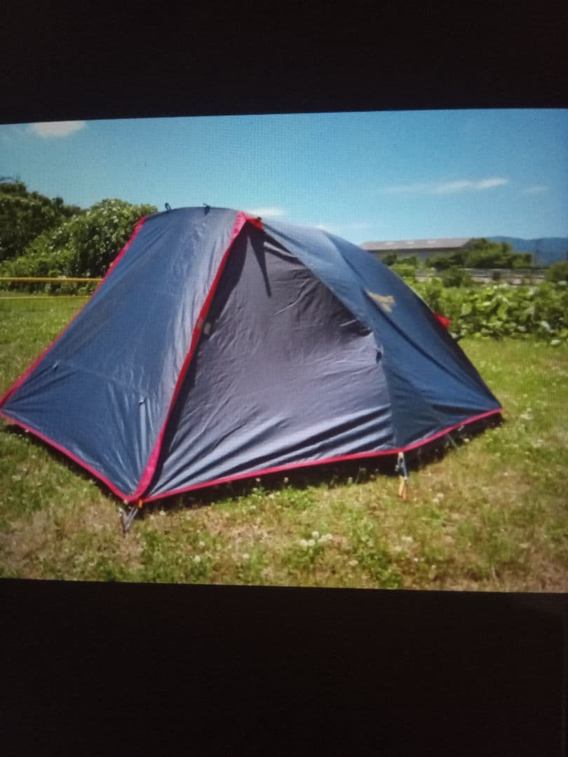 ソロキャンプにオススメ　4点セットです　テントやグランドシート、焚き火台等