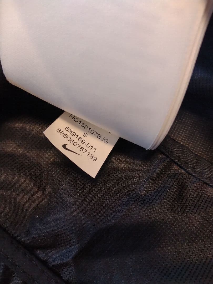 NIKEナイキ ランニング エアロロフト800 フラッシュベスト