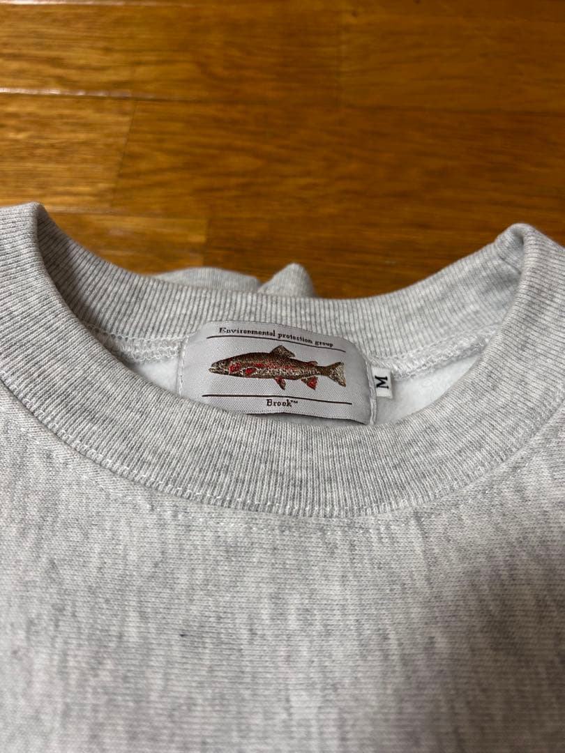 Brook ダックプリント スウェット グレー