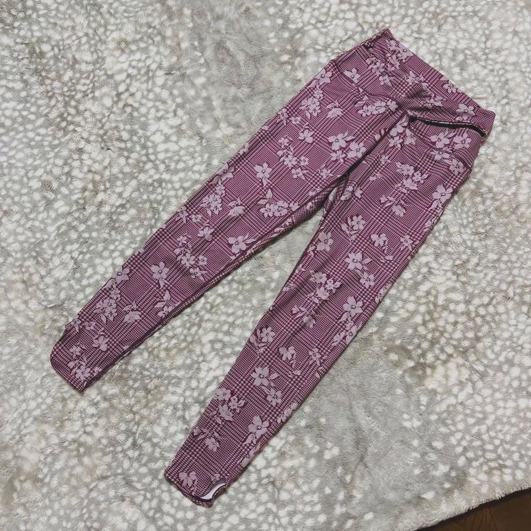 SUKALA チェックブラトップ・レギンス・ツイストタンクトップ3点セット