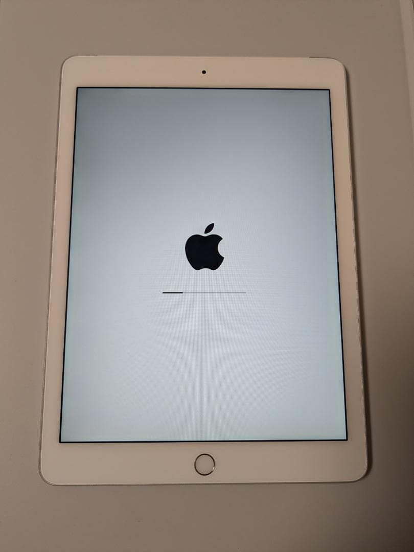 iPad Air 2　Wi-Fiモデル　64GB