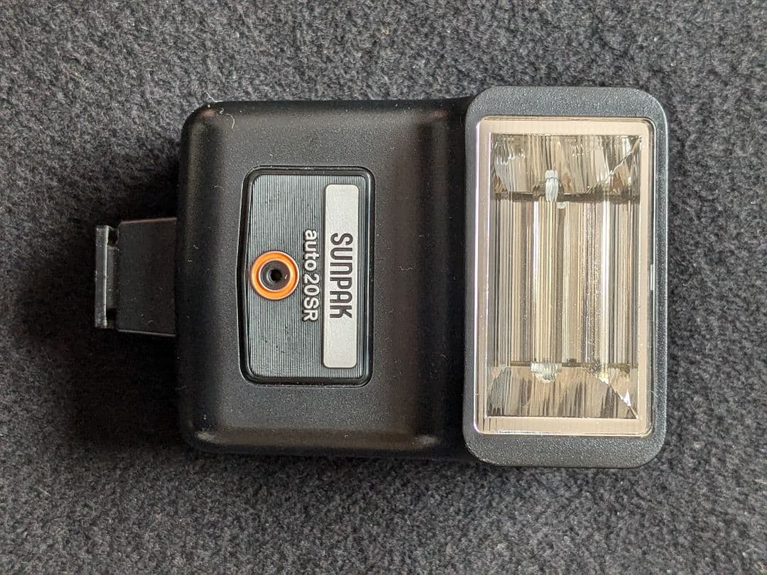 Nikon ニコン　FM10　一眼レフカメラ　NIKKOR　レンズ　純正ケース