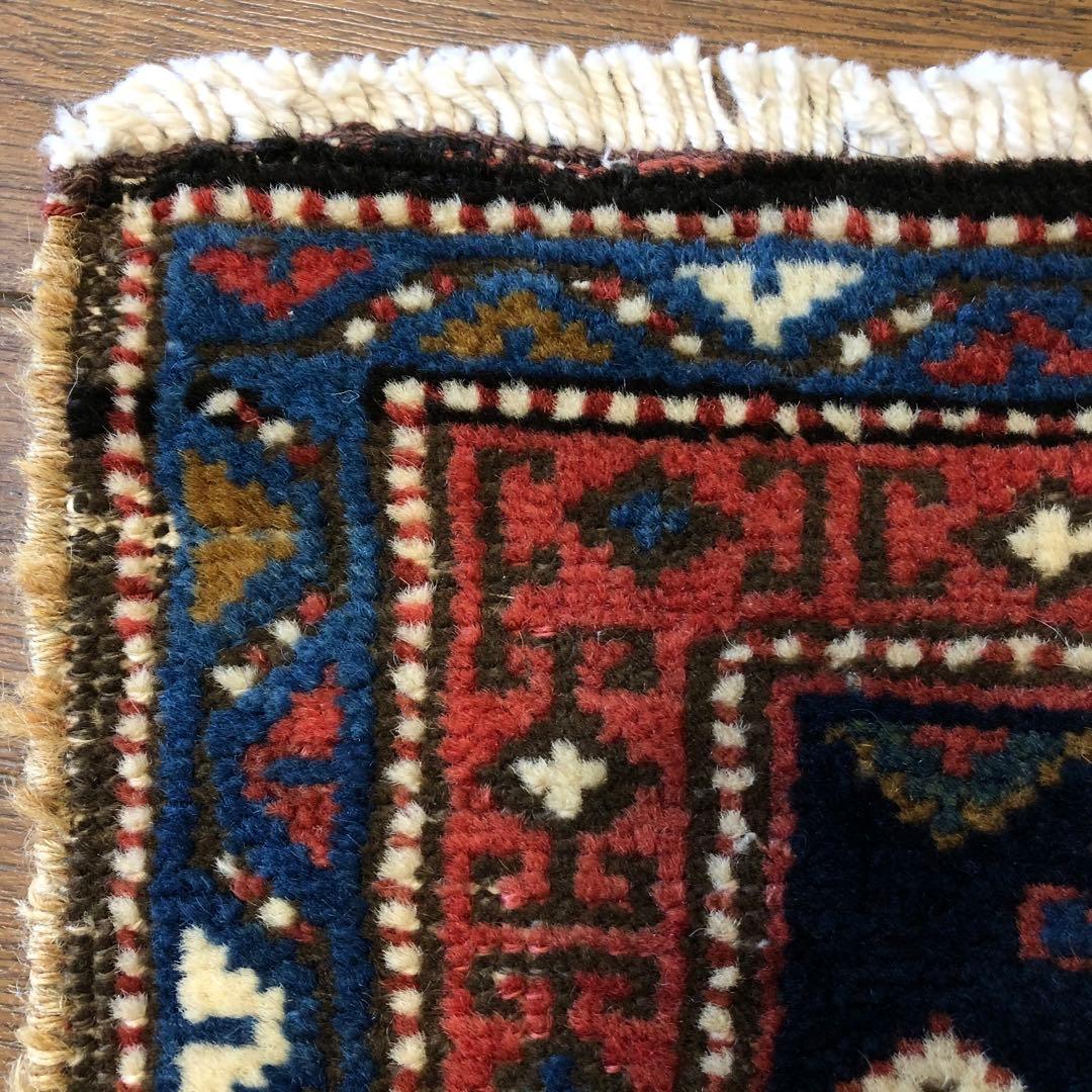 セミアンティーク絨毯 クルド系 植物柄の袋表 手織り トライバルラグ