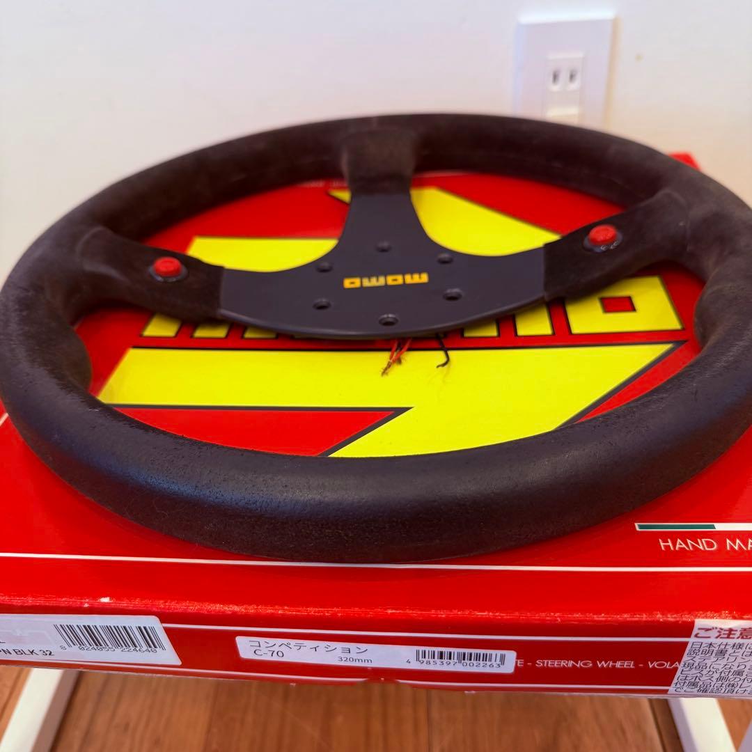 MOMO ステアリング スエード ハンドル 自動車 希少