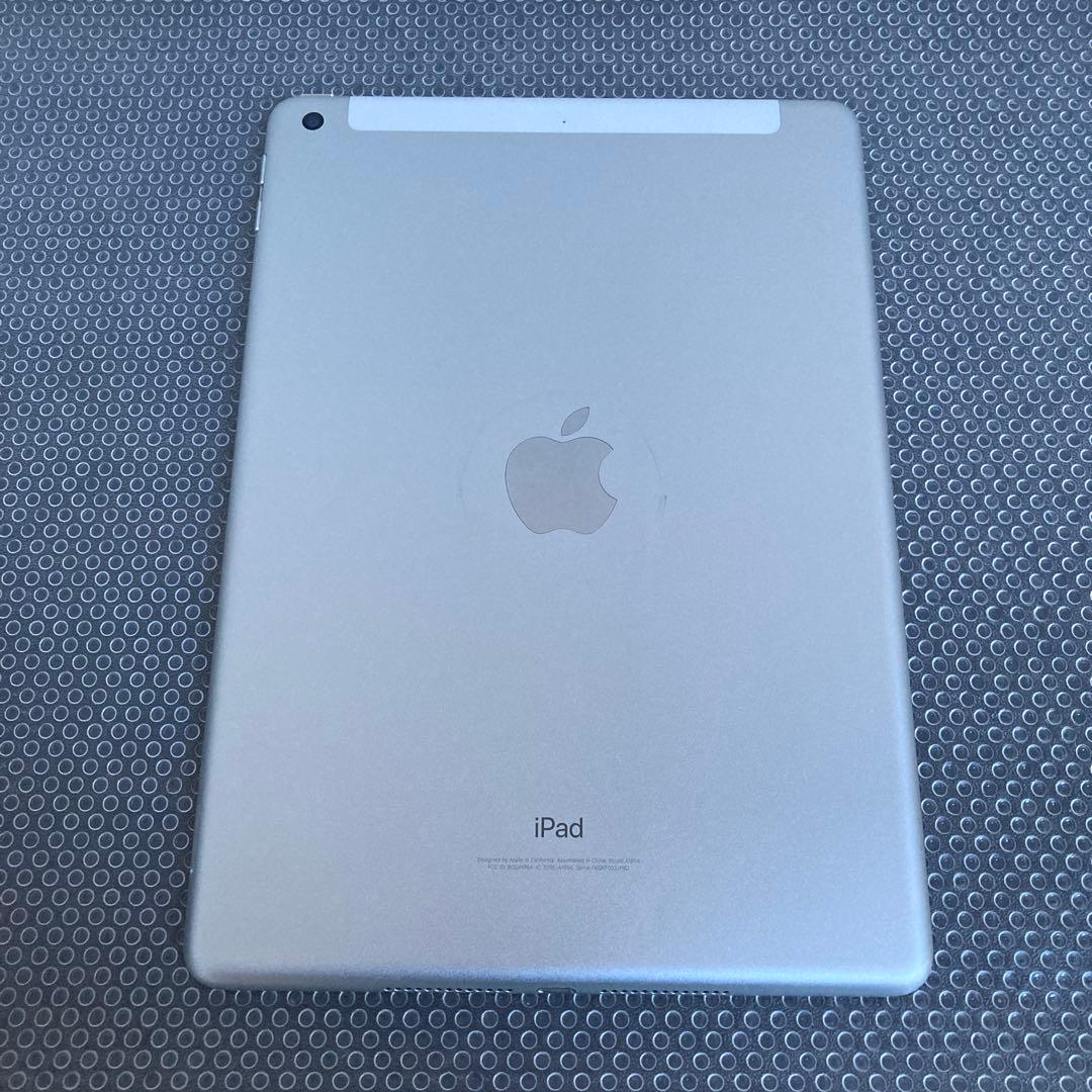 586 電池最良好☆比較的美品☆iPad6 第6世代 32GB SIMフリー☆