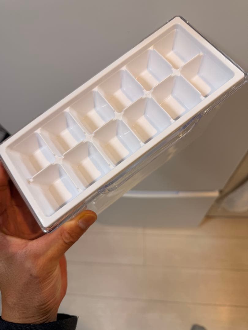 中古美品2024年製 SHARP シャープ SJ-D15P-W