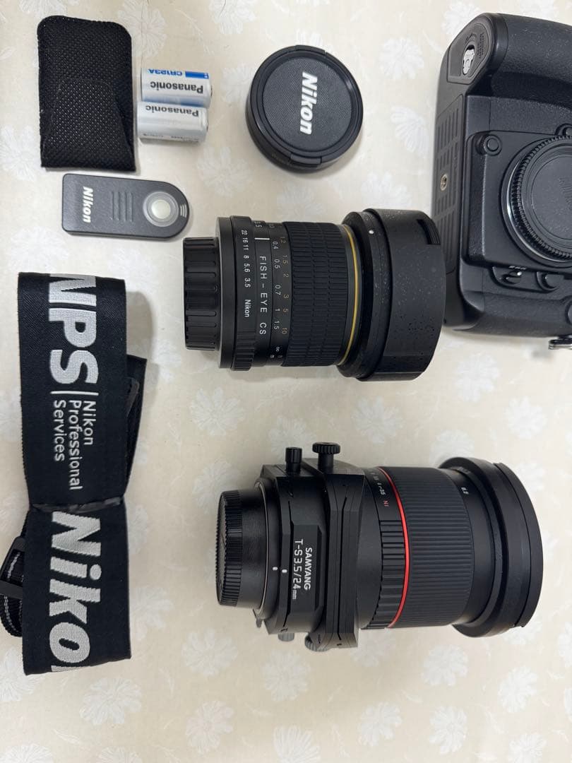 ニコンNikon F6 レンズ2個(動作確認)