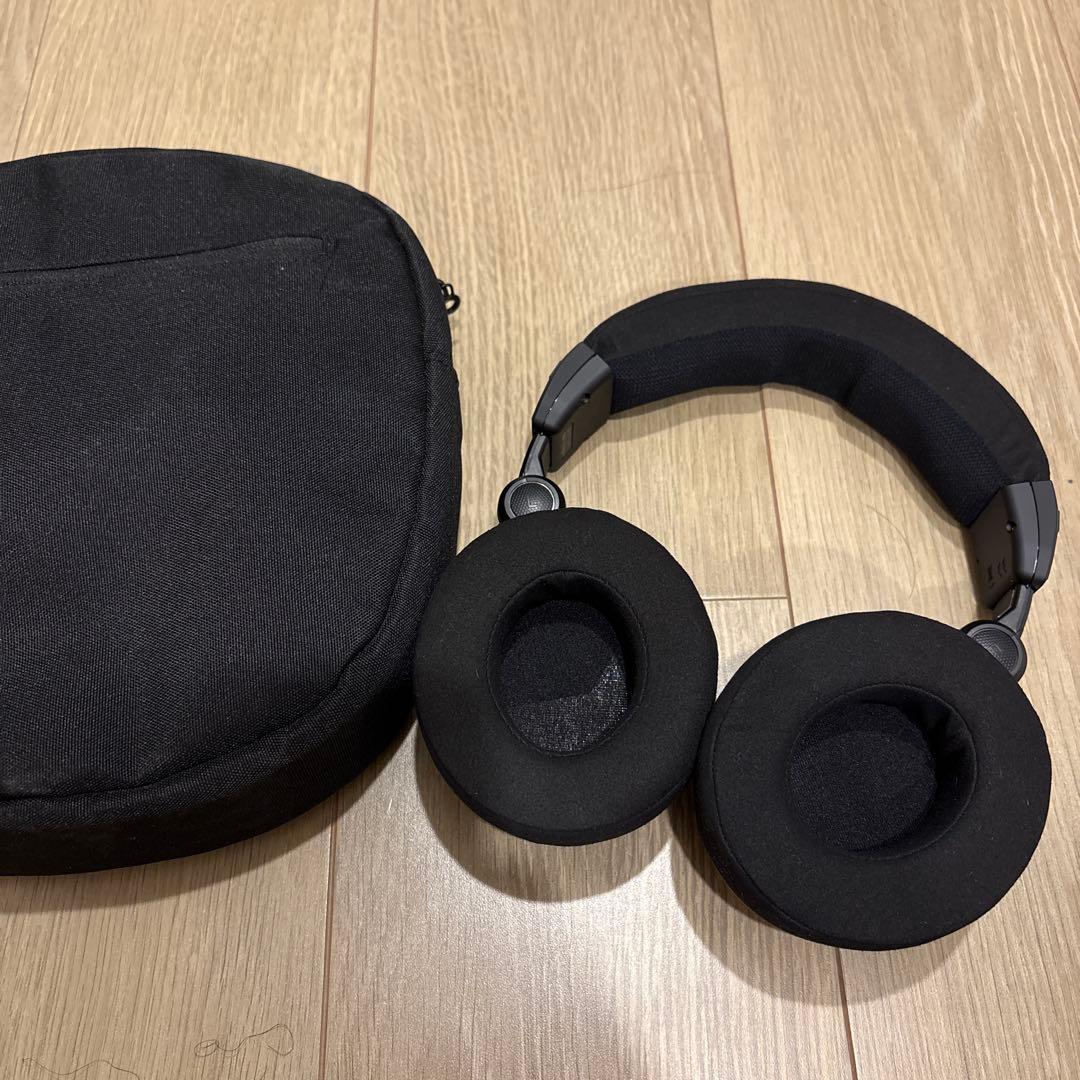 ほぼ未使用 ULTRASONE ワイヤレスヘッドホン ブラック