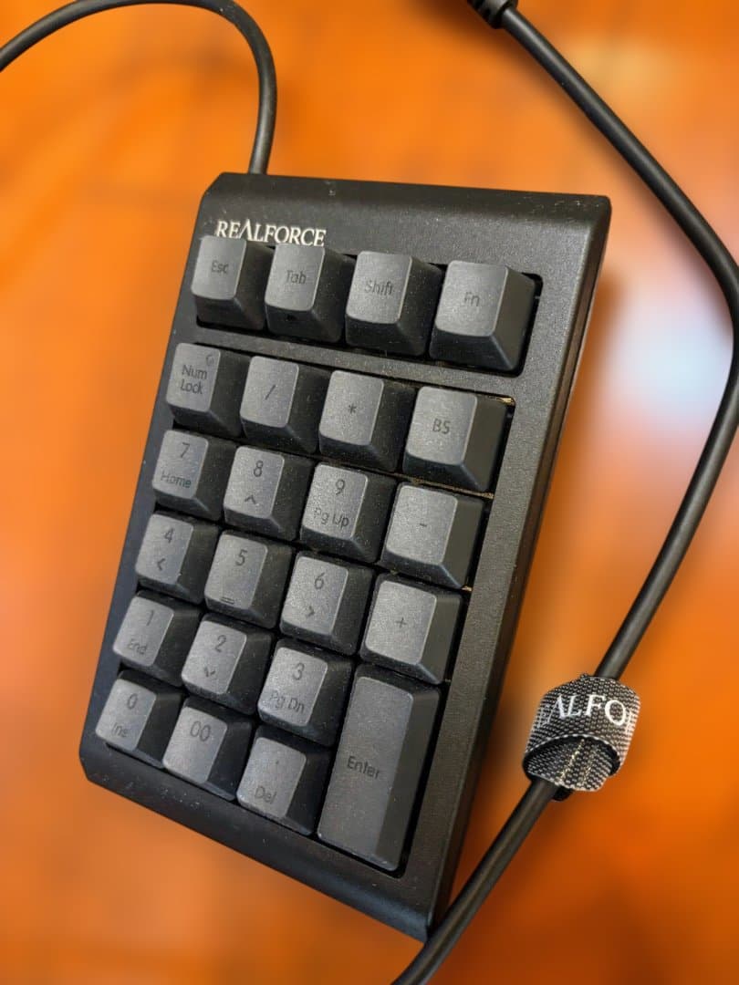 美品：REALFORCE TUX11 テンキー USB接続 ブラック
