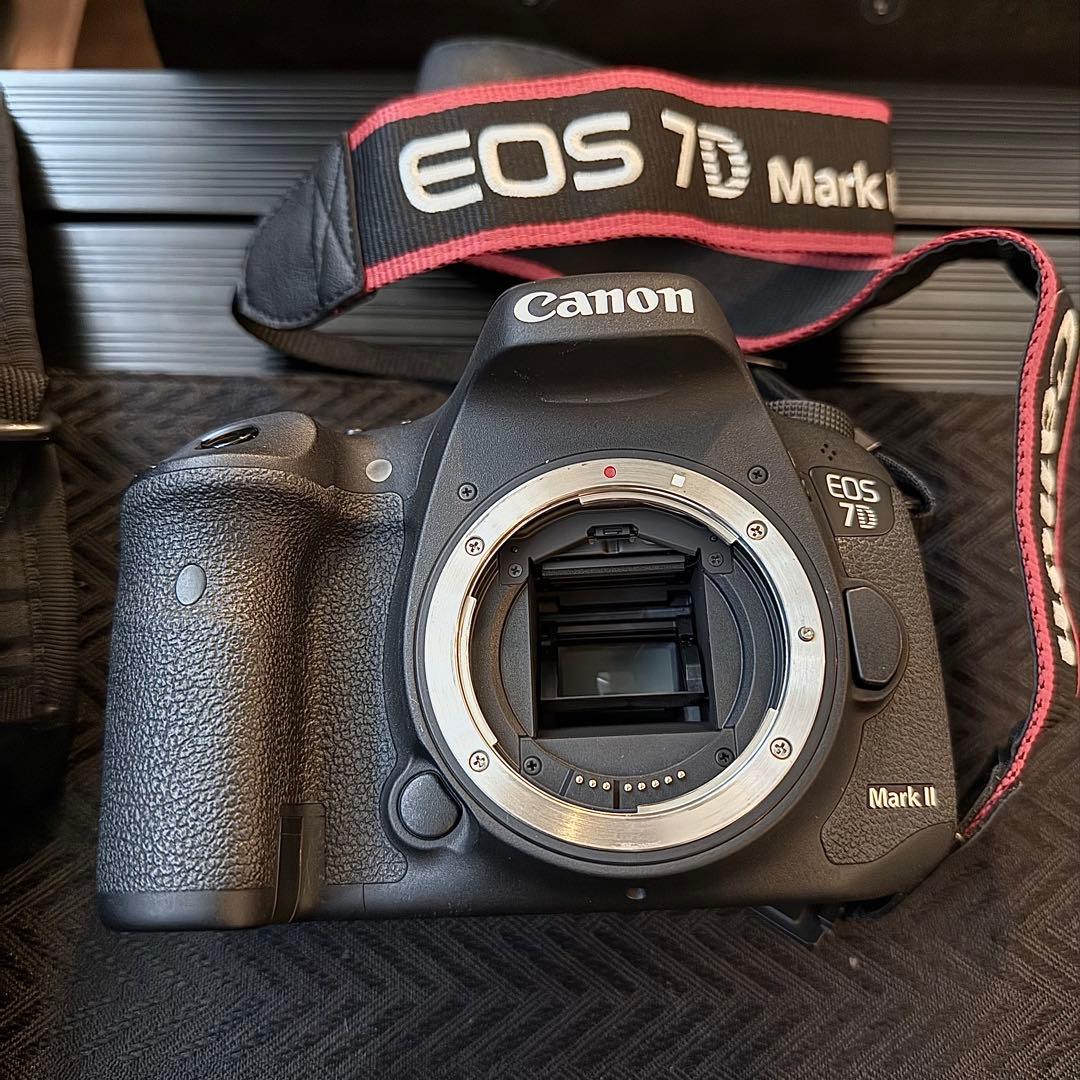【美品】Canon EOS 7D MARK2 EF-S18-135レンズキット