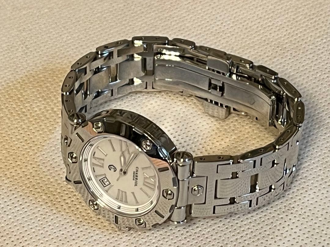 シャリオール　レディス腕時計ロトンシリーズの腕時計　新品未使用品に近い　稼働品